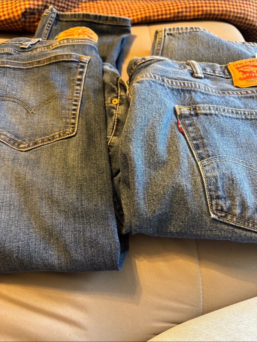Men’s Levi's 550 Light Blue Denim Jeans Duo. Size 48/32 . No tears or worn cuffs